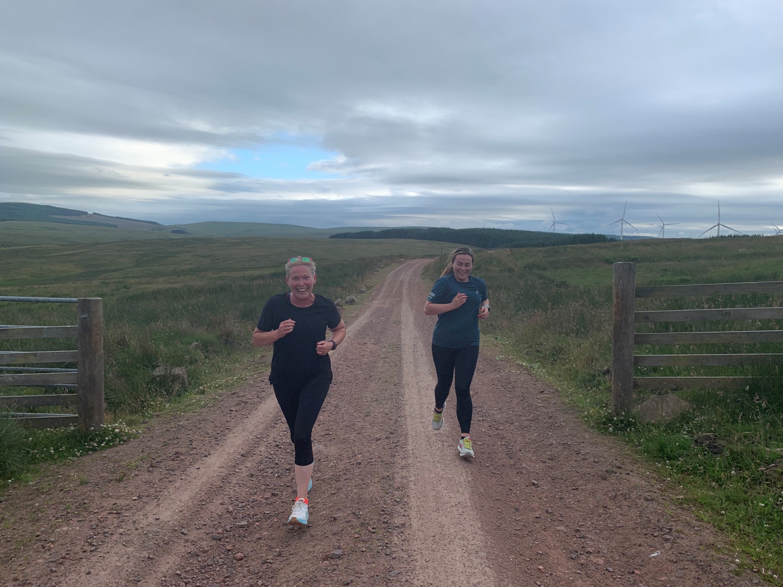 Julie & Kirsty smiling through the pain- Deadwaters 2021